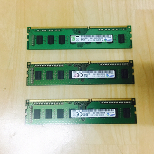 DDR3 4G 12800 RAM 판매합니다~ 3개