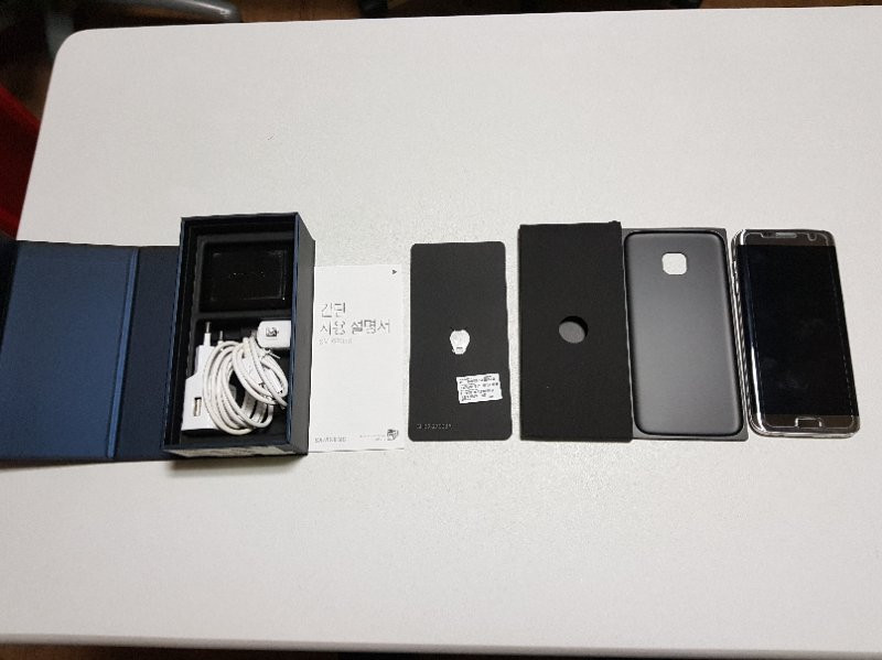 갤럭시s7엣지 32G 팝니다.--2