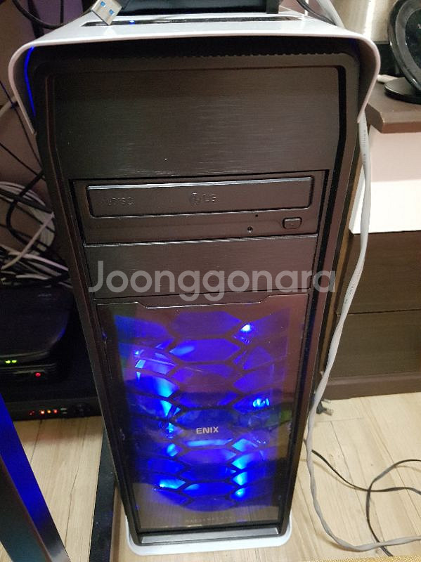 본체팝니다.i7 6700k GTX1060 6G S--3