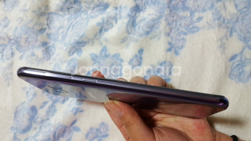 갤럭시S8+ 64G 오키드그레이 S급 팔아요--2