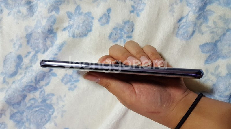 갤럭시S8+ 64G 오키드그레이 S급 팔아요--3