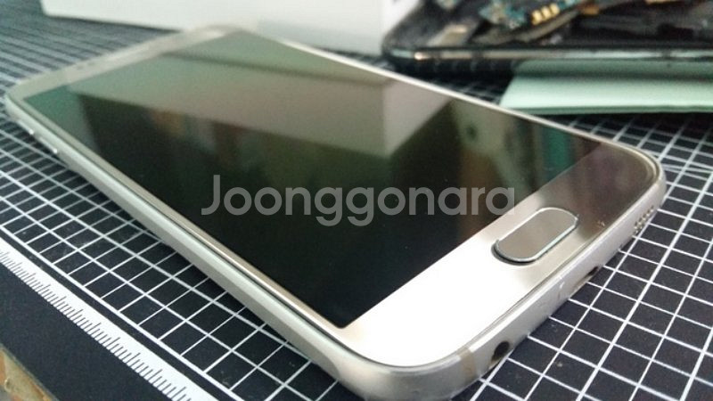 갤럭시 s6 골드 32g 공기계 풀박스 14만--1