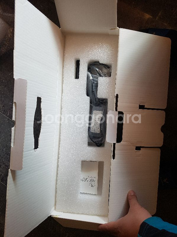 (대구) SS급 풀박스 갤럭시뷰 T677 18.4--1