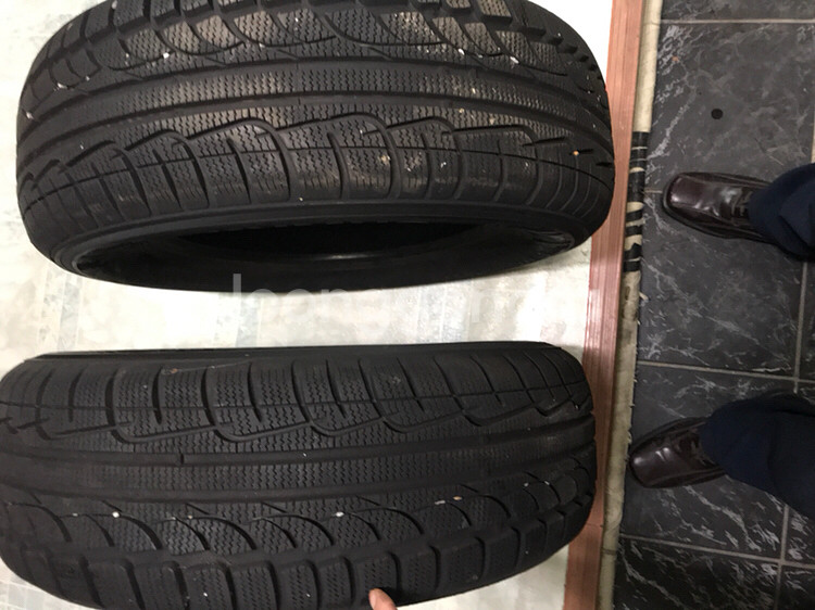 스노우타이어205/65R15--1