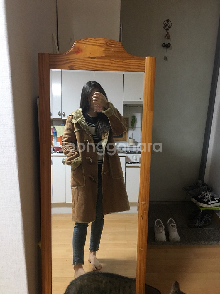 무스탕 떡볶이코트--0