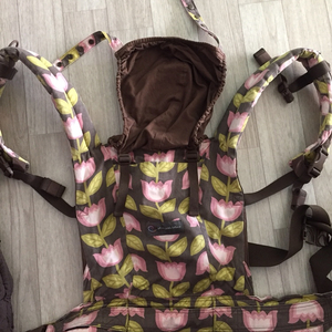 에르고아기띠 팔아요