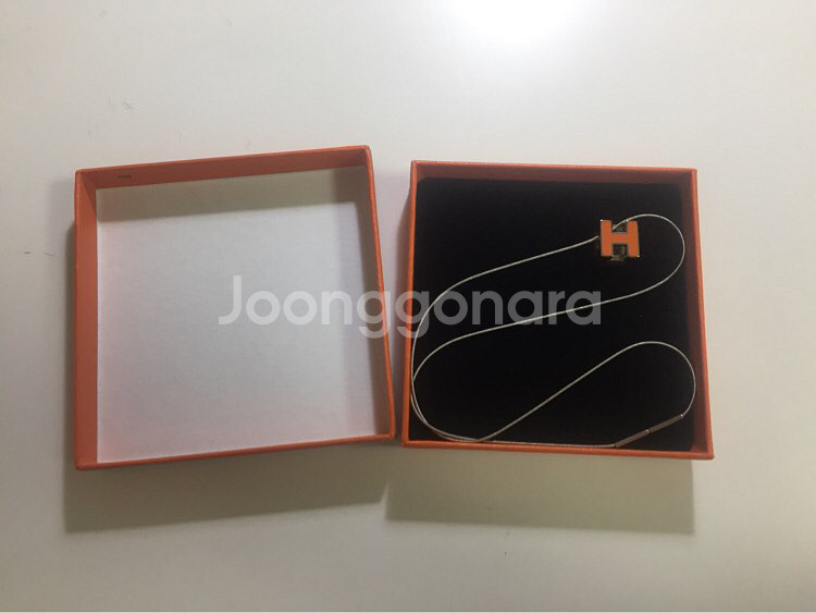 (정품) 에르메스 은장 로고 네크리스--1