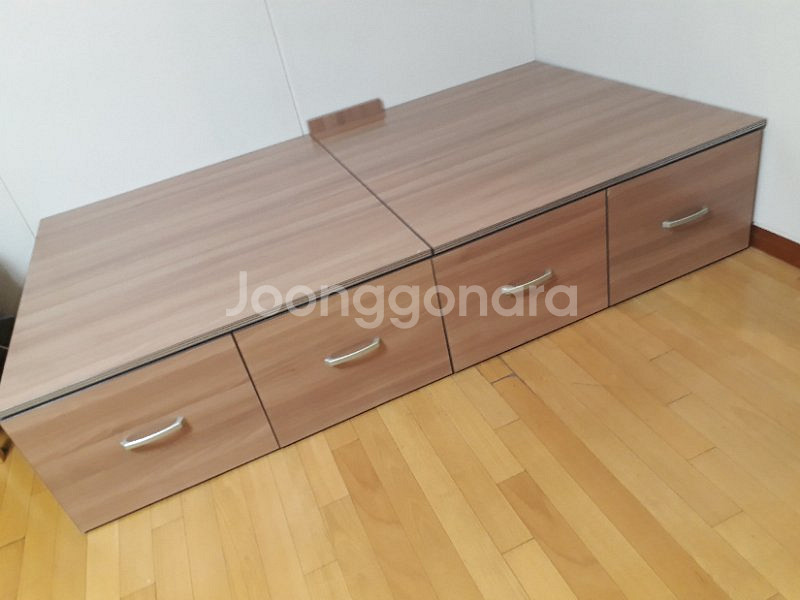 침대프레임(맞춤형) A급 저렴히 내놓아요--1