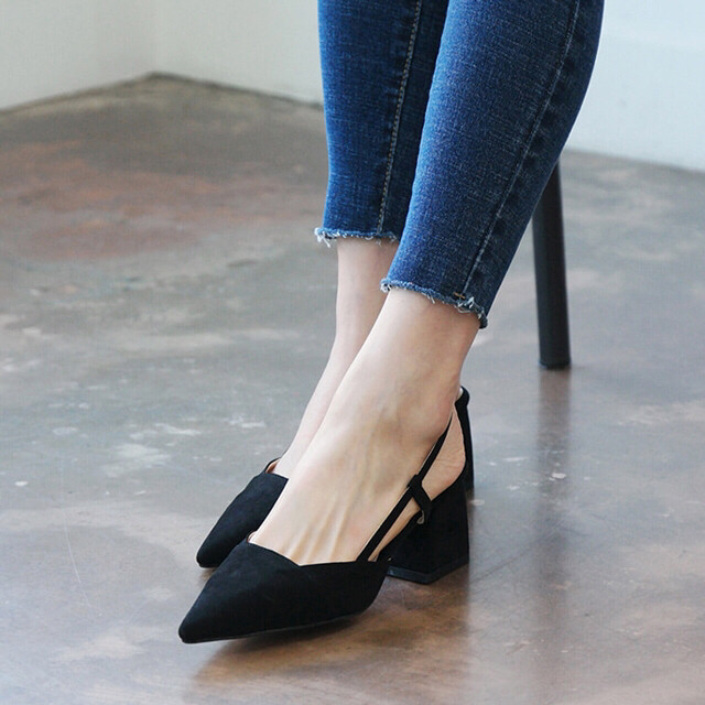 스웨이드 미들힐 슬링백 샌들 팔아요--3