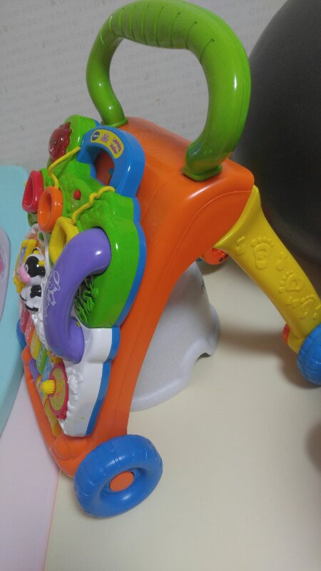 브이텍 걸음마보조기--1