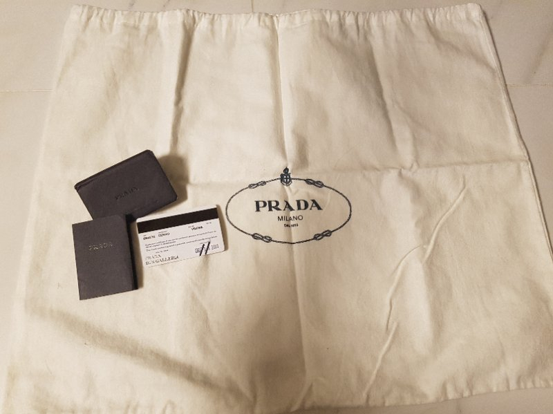 프라다 토트백--4