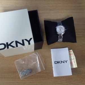 DKNY 시계 싸게 팔아요 