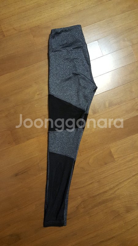 뮬라 9부팬츠 스몰--1