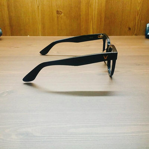 젠틀몬스터 h3-x 블랙 안경테 팝니다