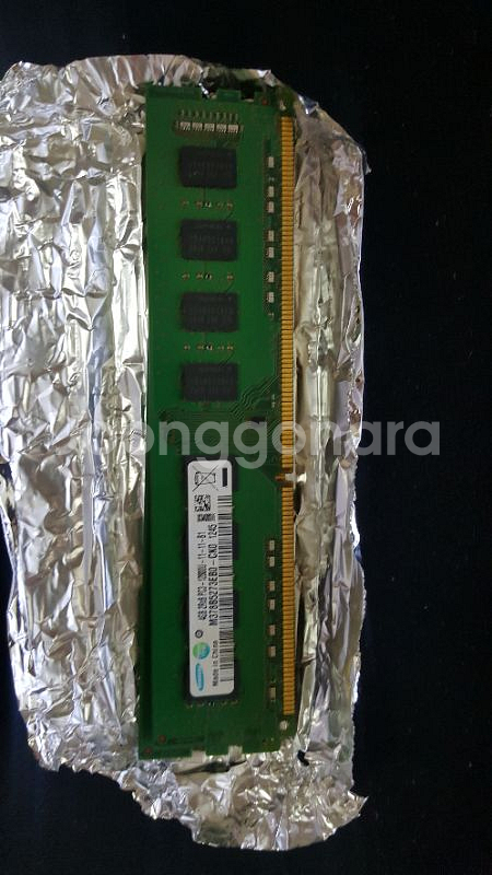 삼성전자 DDR3 4G PC-3 12800(2개)--1