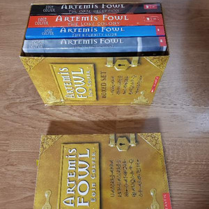 영어 판타지소설 아르테미스(Artemis Fowl