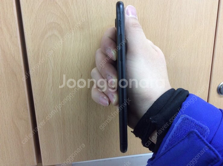 아이폰 7 256기가 무광 팝니다 !!--2