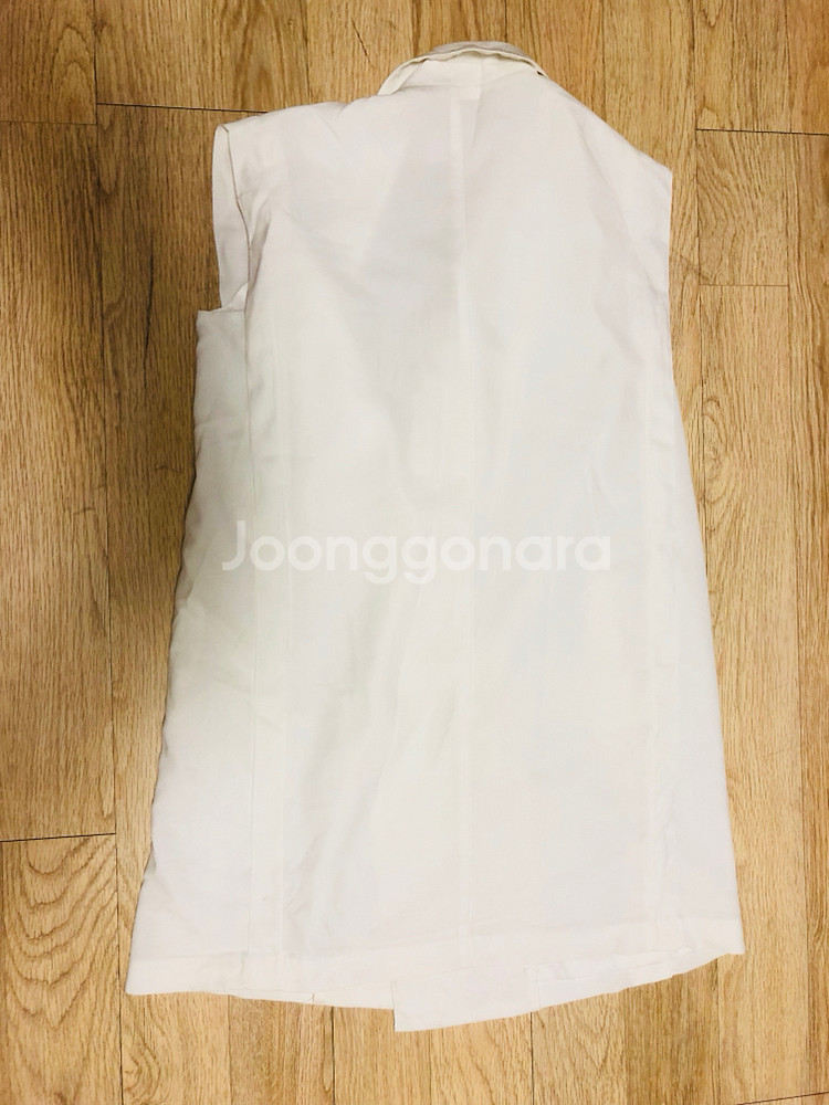 화이트 베스트--2
