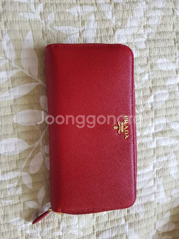 프라다 사피아노 장지갑 레드색상--0