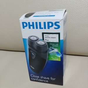 [새상품] 필립스 가성비 면도기(여행용) 칠천원대