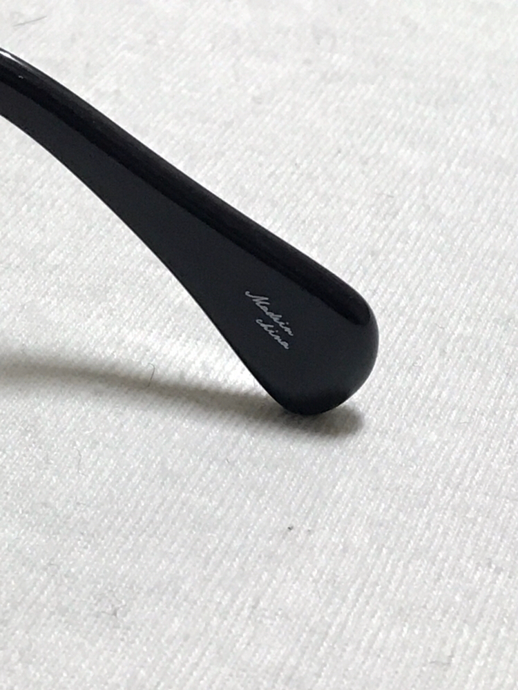 뉴맨 아이웨어 이미지