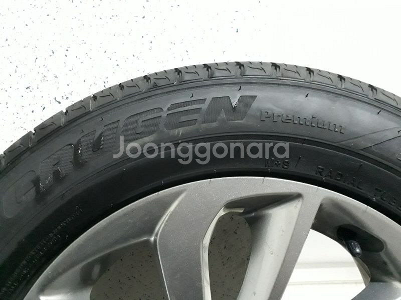 올뉴투싼 휠+ 17인치 타이어 1짝 팜--4