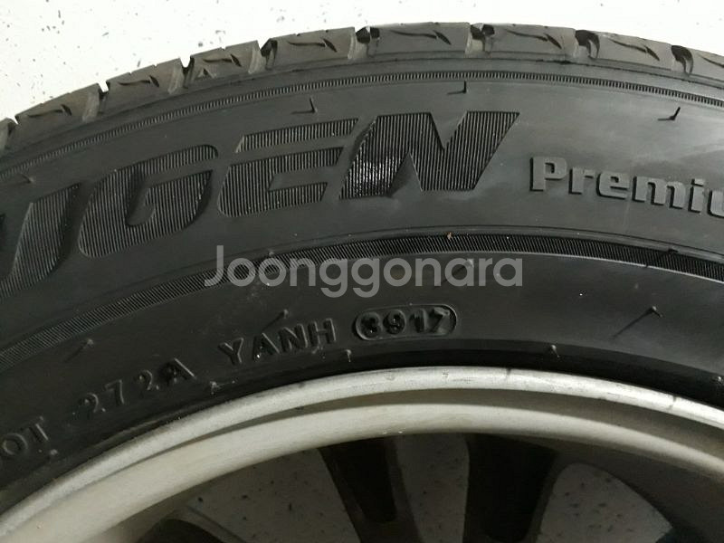 올뉴투싼 휠+ 17인치 타이어 1짝 팜--5
