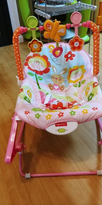 피셔프라이스 바운서 --1