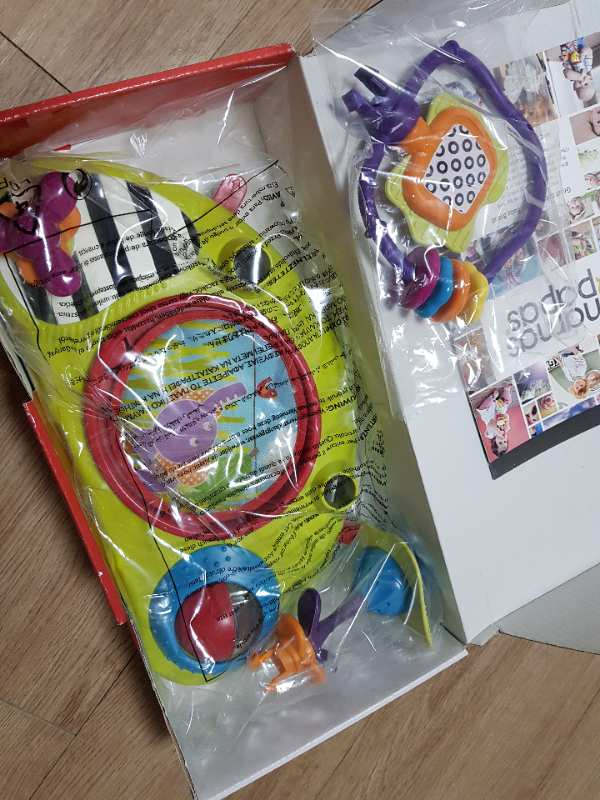 마마스앤파파스스너그.장난감트레이--2