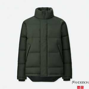 유니클로 JW 앤더슨  패딩 다크그린 새제품 미국
