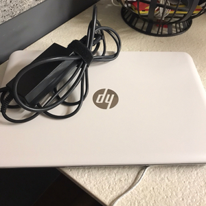 hp 화이트 노트북 팝니다