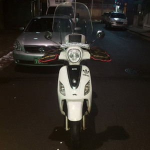 (판매중)SYM 피들3 흰색 15년 9천km 판매