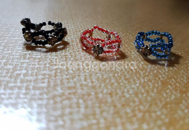 비즈공예 구슬공예 반지 3종류 검정 빨강 파랑 새상품--0