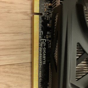 기가비이트 R9 290x 4g