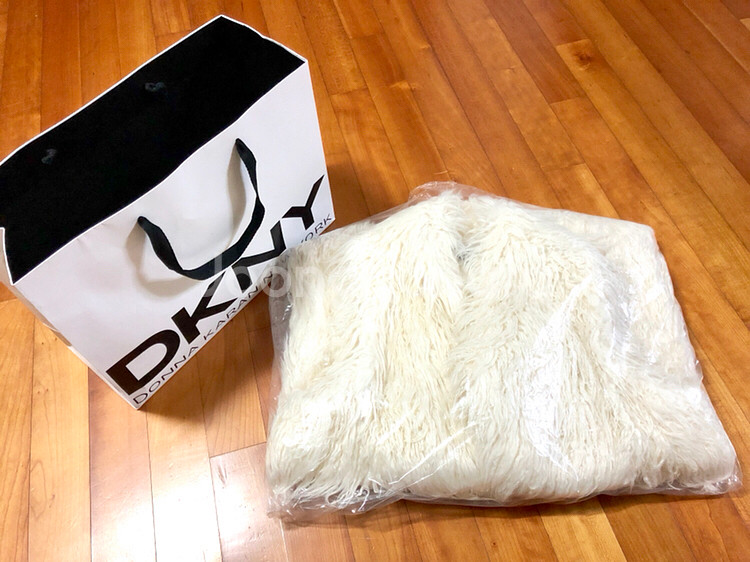 디케이엔와이 퍼 베스트(DKNY) faux fur--2