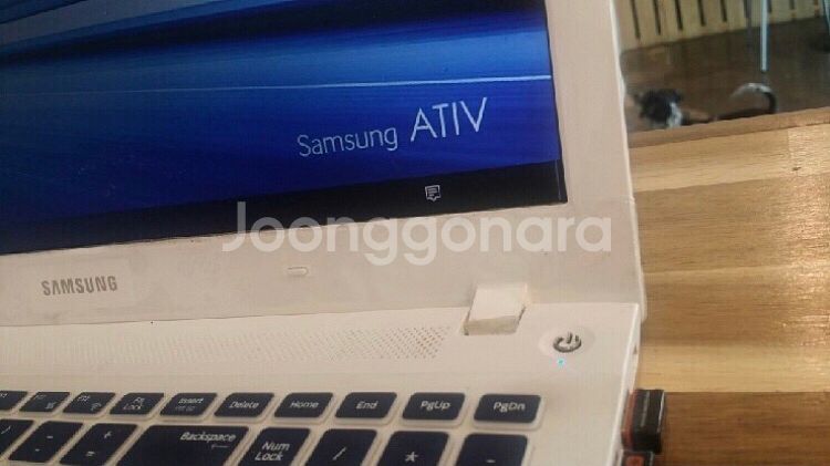 삼성노트북 nt450r5g-x58m 이쁜 디자인(--2