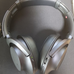 Sony h.ear on Wireless NC (