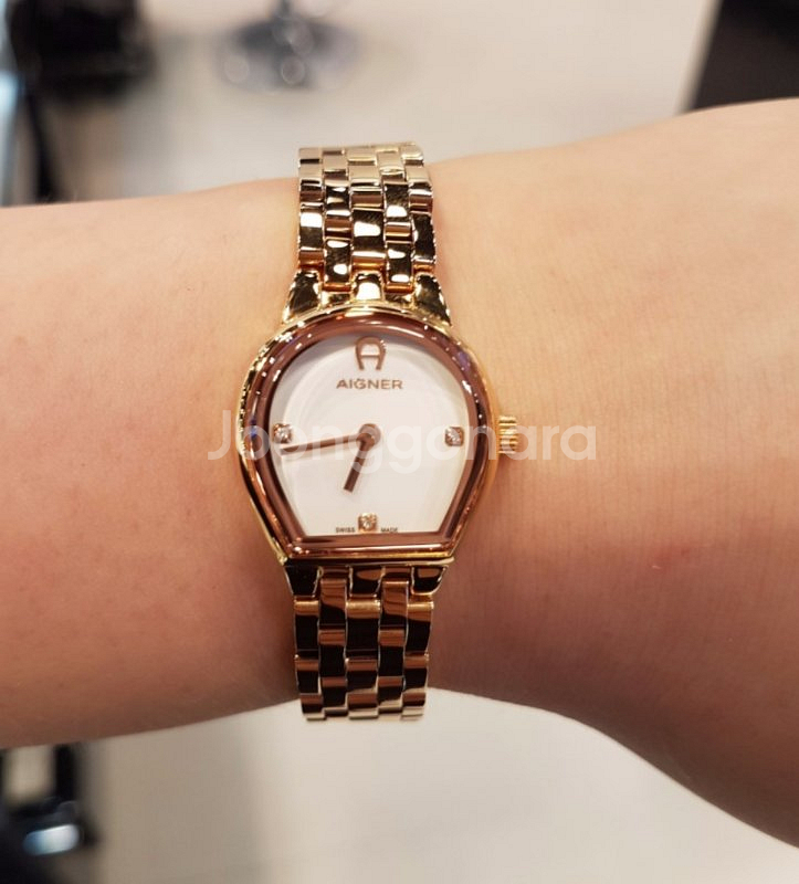 아이그너 여성시계--4