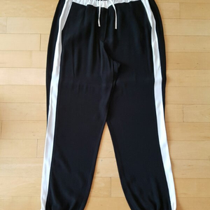 dkny jogger pants