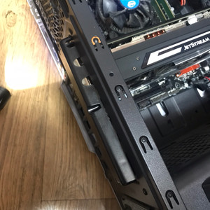 삼성 ddr4 8g 17000 하나 팝니다