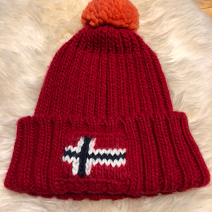 NAPAPIJRI 이태리산 털모자