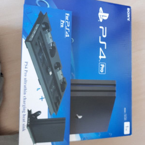 ps4 pro+쿨러 라오어포함