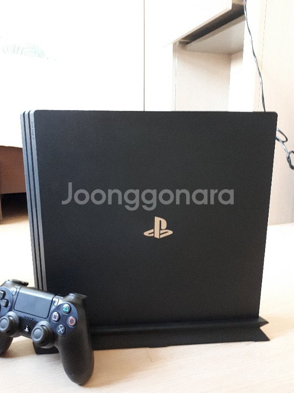 ps4 pro+쿨러 라오어포함--4