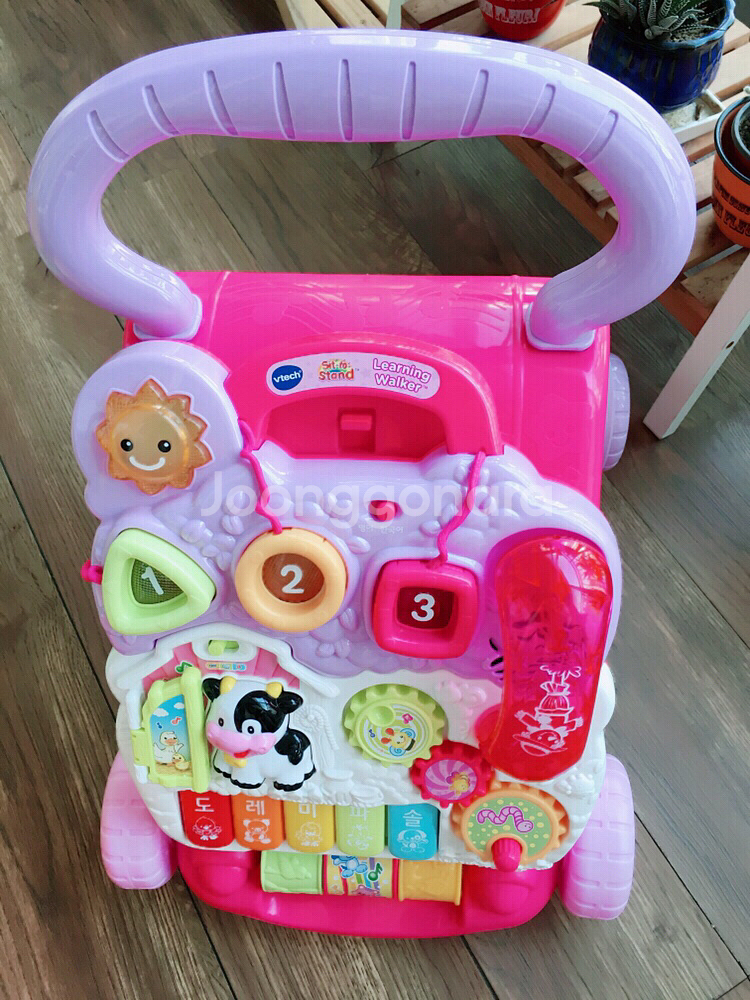 브이텍 걸음마 보조기 판매합니다--0