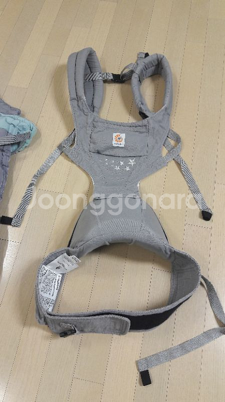 에르고 힙시트 캐리어 판매합니다--1