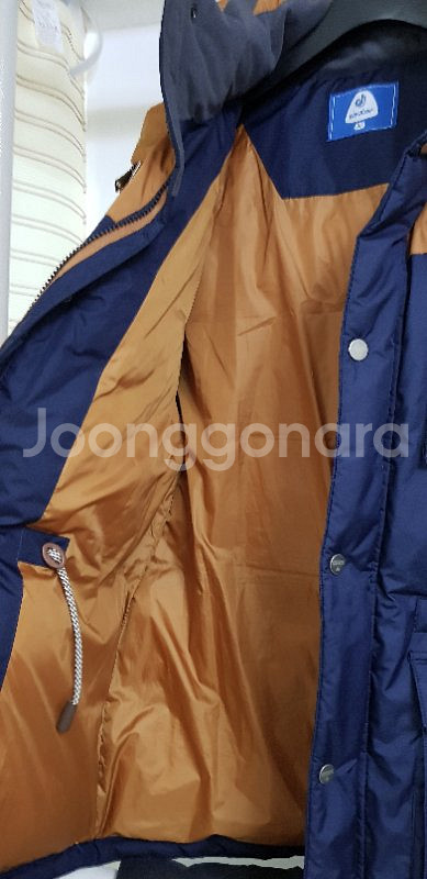 도이터 오리털 패딩점퍼 95사이즈판매합니다--6