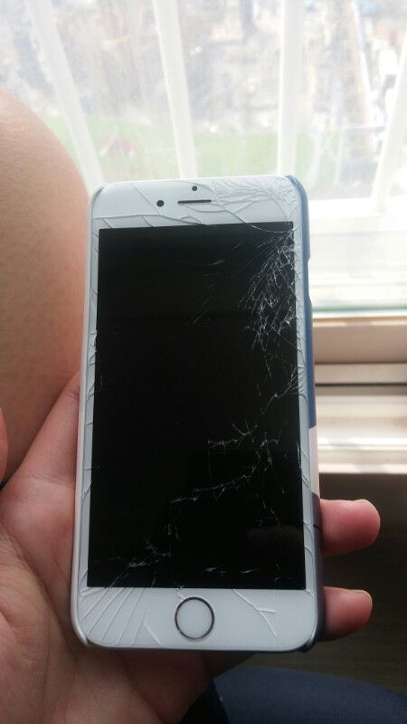 아이폰6 액정파손64기가 애눌가능--2
