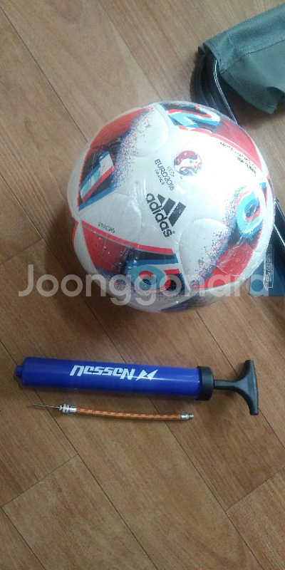 아디다스 축구공+에어펌프 [부산 / 새상품] --0
