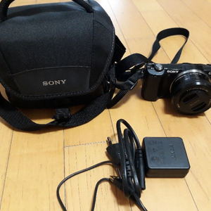소니 a5000 저렴히 내놓습니다.