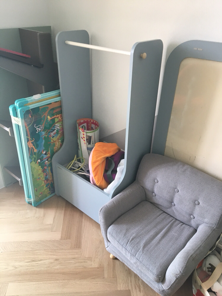 리바트 키즈 뛰뛰 행거 팝니다--2